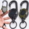 Breloc cu carabinieră și cablu retractabil, verde militar Breloc cu carabinieră și cablu retractabil, verde militar
